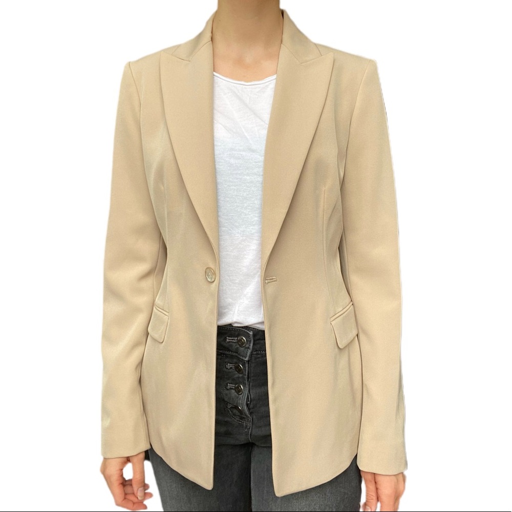 Tahari nude beige slim fit blazer